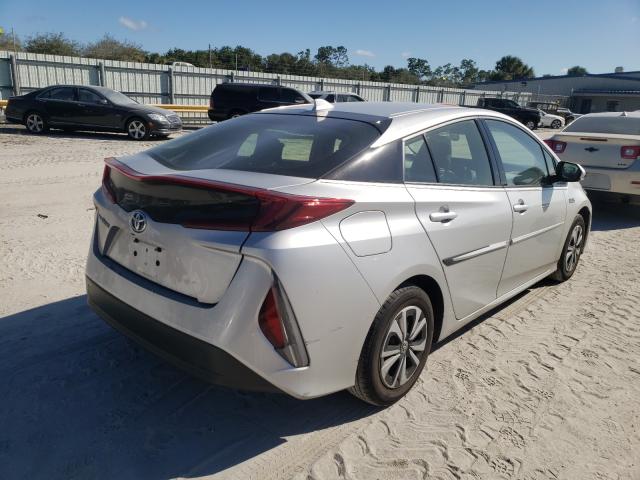 Photo 3 VIN: JTDKARFP1J3097689 - TOYOTA PRIUS 