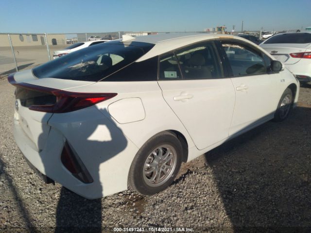 Photo 3 VIN: JTDKARFP1K3118624 - TOYOTA PRIUS PRIME 