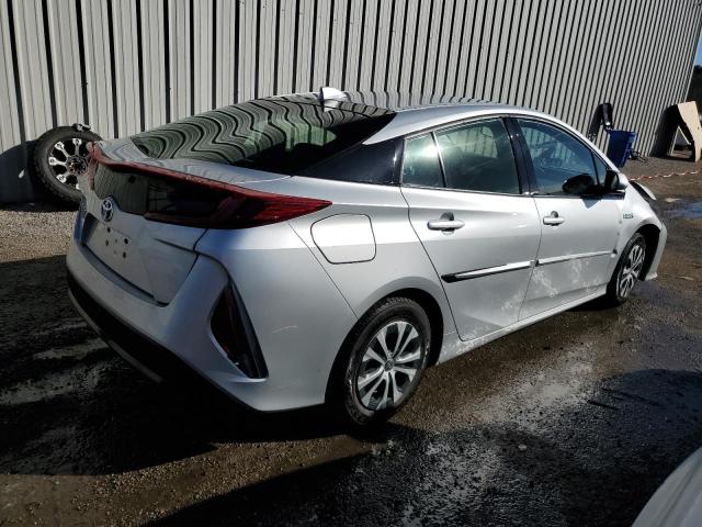 Photo 2 VIN: JTDKARFP1L3125672 - TOYOTA PRIUS 