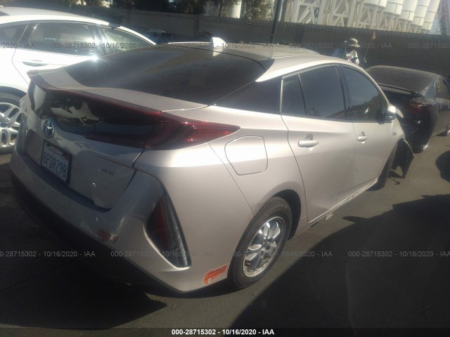 Photo 3 VIN: JTDKARFP1L3146599 - TOYOTA PRIUS PRIME 