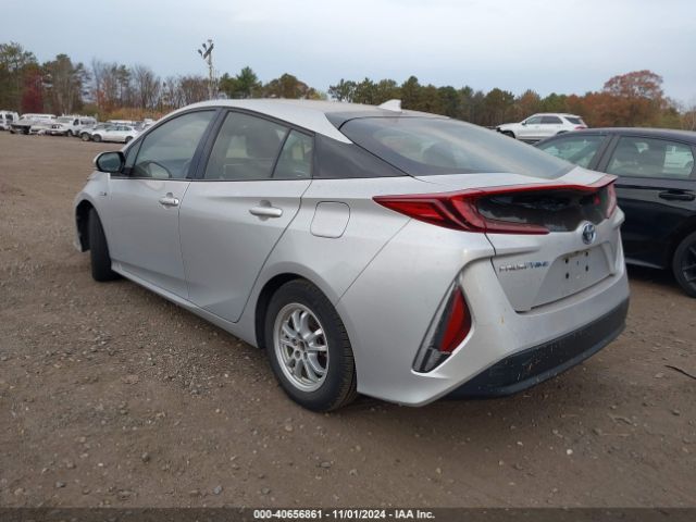 Photo 2 VIN: JTDKARFP2H3005385 - TOYOTA PRIUS PRIME 