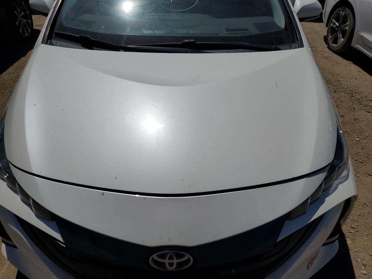 Photo 10 VIN: JTDKARFP2H3038466 - TOYOTA PRIUS 