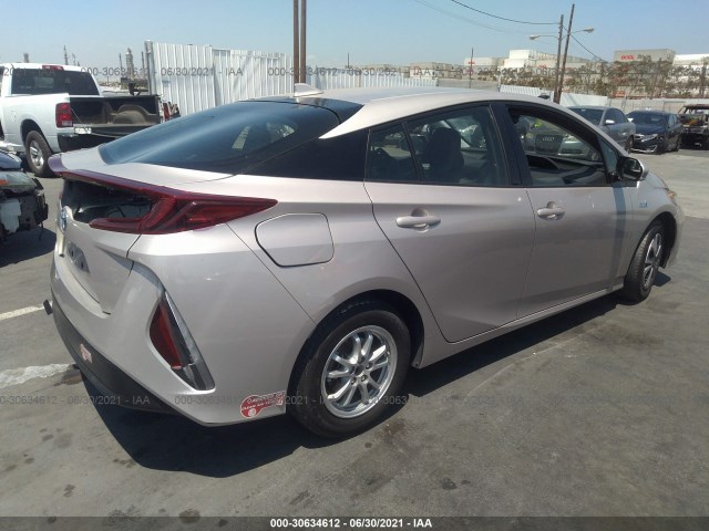 Photo 3 VIN: JTDKARFP2H3058149 - TOYOTA PRIUS PRIME 