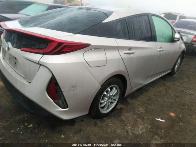 Photo 3 VIN: JTDKARFP2H3059995 - TOYOTA PRIUS PRIME 