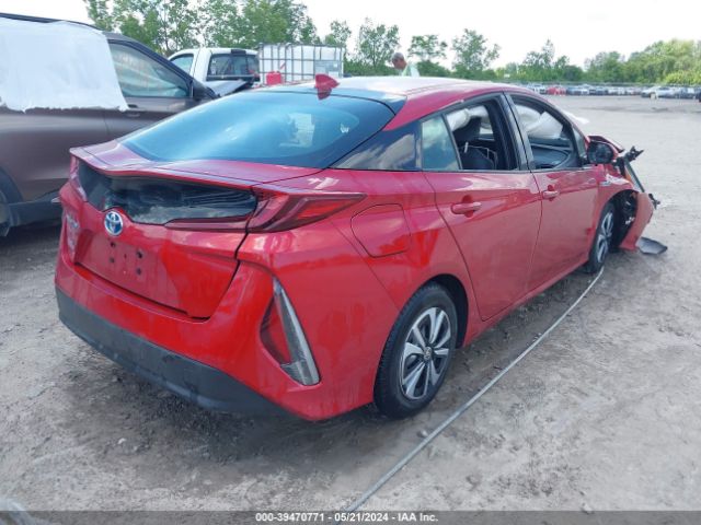 Photo 3 VIN: JTDKARFP2J3072638 - TOYOTA PRIUS PRIME 