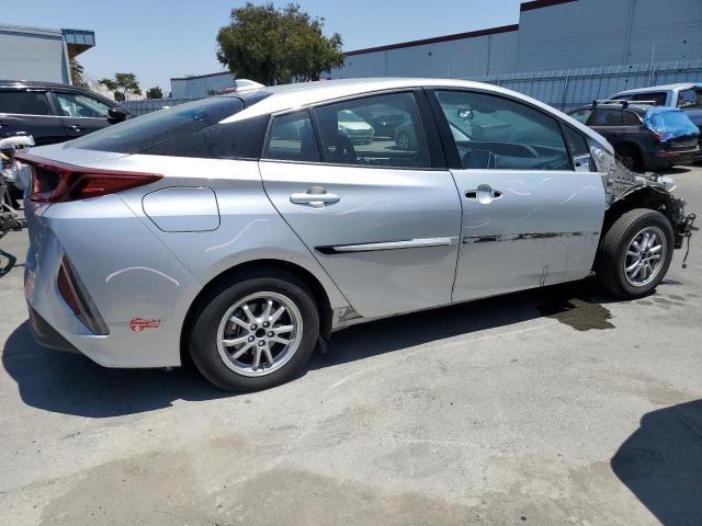 Photo 2 VIN: JTDKARFP2J3075975 - TOYOTA PRIUS PRIM 