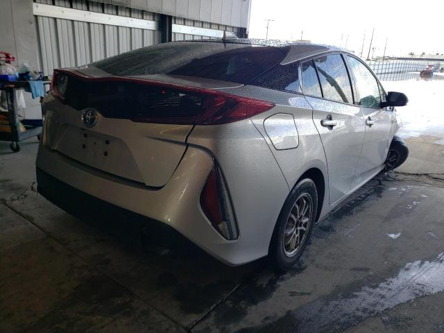 Photo 2 VIN: JTDKARFP2J3077788 - TOYOTA PRIUS PRIM 