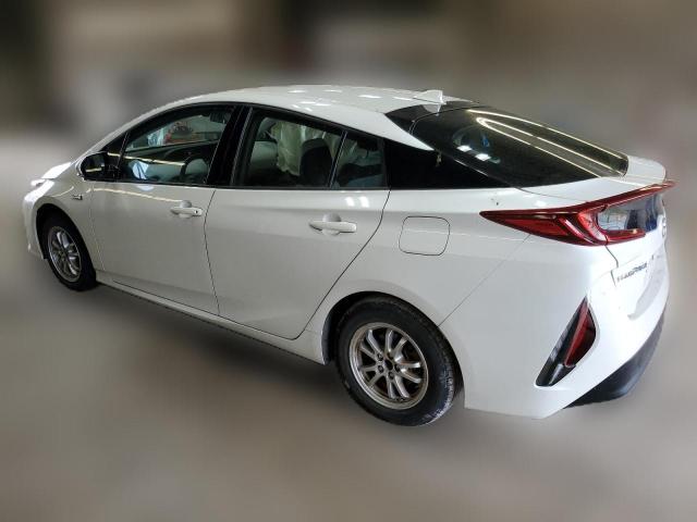 Photo 1 VIN: JTDKARFP2J3098138 - TOYOTA PRIUS 