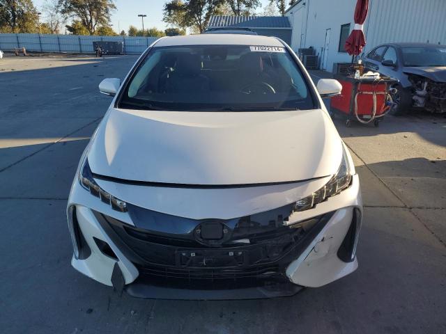 Photo 4 VIN: JTDKARFP2J3101376 - TOYOTA PRIUS PRIM 