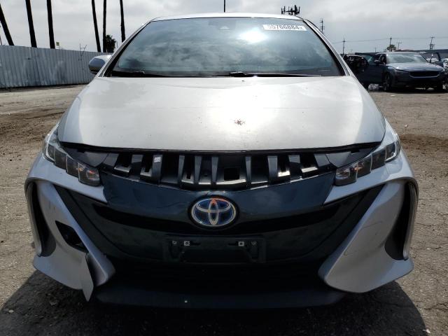 Photo 4 VIN: JTDKARFP2K3105445 - TOYOTA PRIUS 