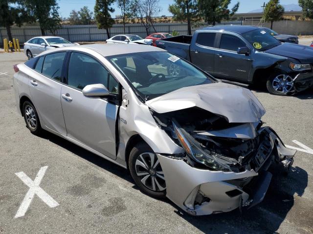 Photo 3 VIN: JTDKARFP2K3106496 - TOYOTA PRIUS 