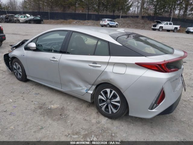 Photo 2 VIN: JTDKARFP3H3001412 - TOYOTA PRIUS PRIME 