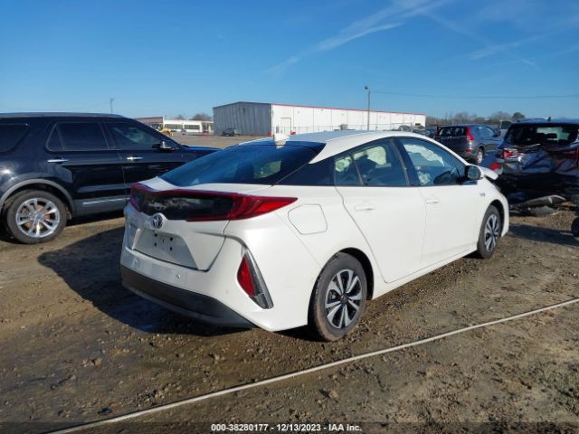 Photo 3 VIN: JTDKARFP3H3009512 - TOYOTA PRIUS PRIME 