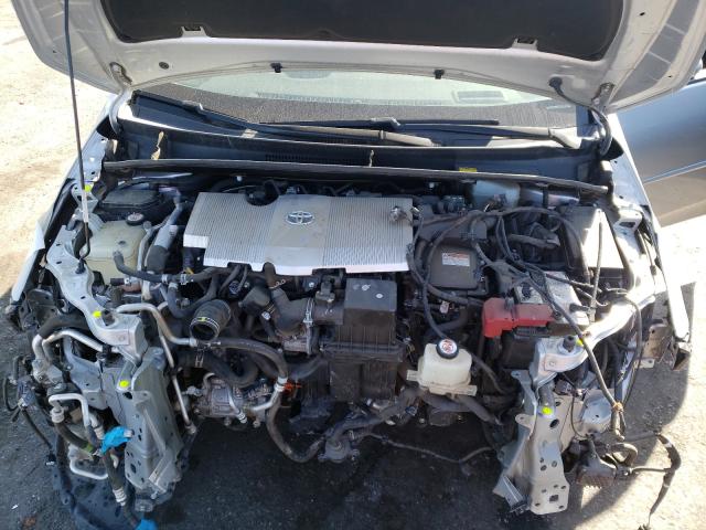 Photo 6 VIN: JTDKARFP3H3036631 - TOYOTA PRIUS PRIM 