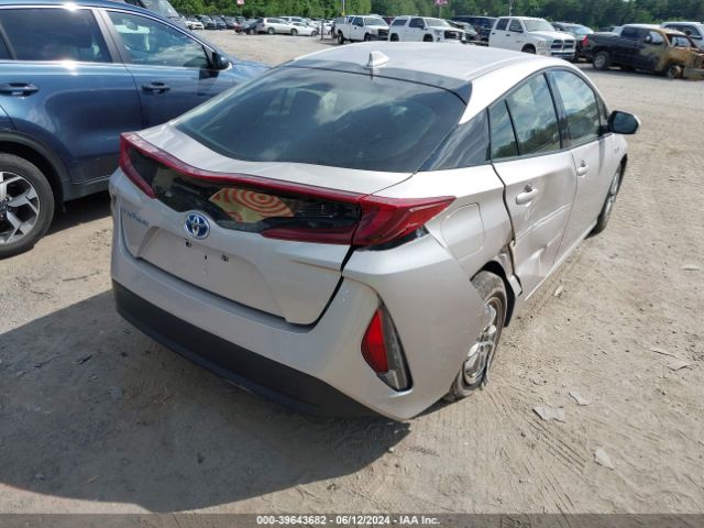 Photo 3 VIN: JTDKARFP3H3049704 - TOYOTA PRIUS PRIME 