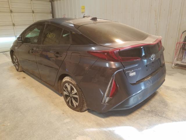 Photo 2 VIN: JTDKARFP3J3096883 - TOYOTA PRIUS 