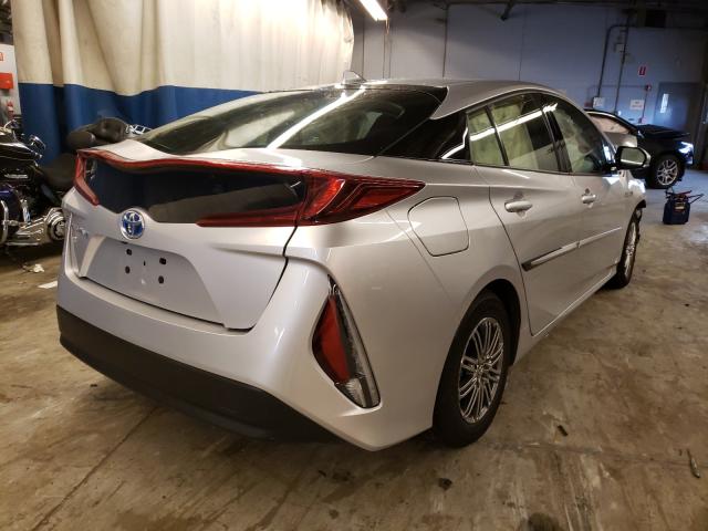 Photo 3 VIN: JTDKARFP3J3099511 - TOYOTA PRIUS PRIM 