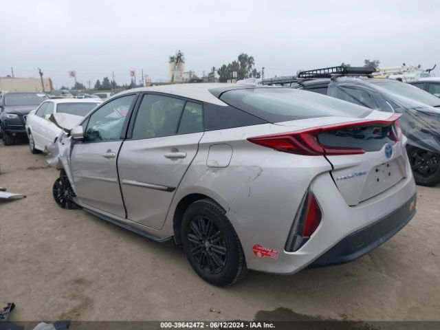 Photo 2 VIN: JTDKARFP4H3019367 - TOYOTA PRIUS PRIME 