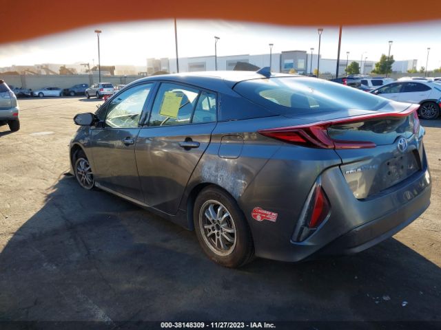 Photo 2 VIN: JTDKARFP4H3035200 - TOYOTA PRIUS PRIME 