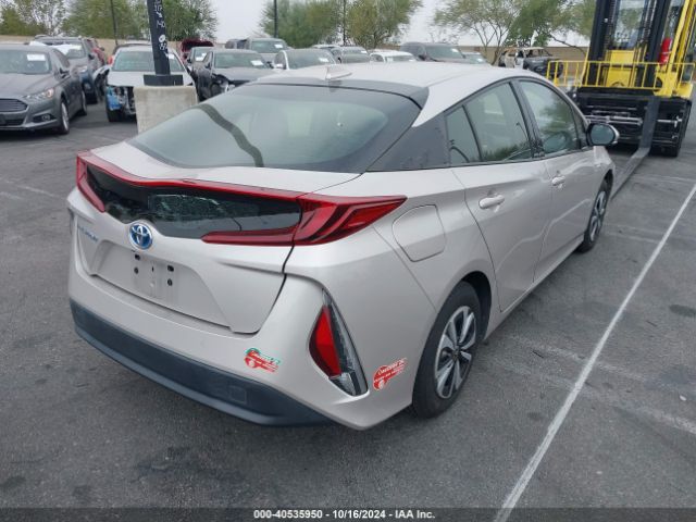 Photo 3 VIN: JTDKARFP4H3039196 - TOYOTA PRIUS PRIME 