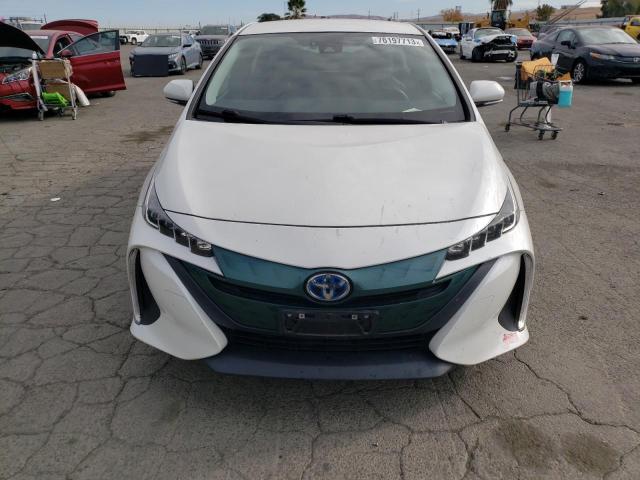 Photo 4 VIN: JTDKARFP4H3040221 - TOYOTA PRIUS 