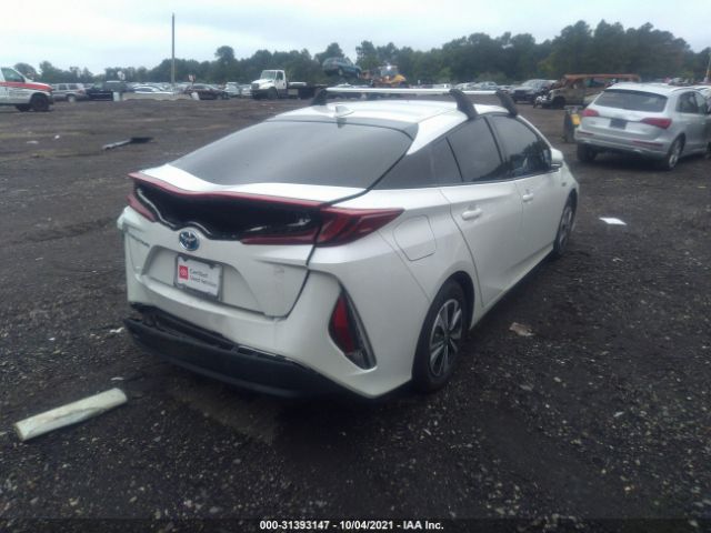 Photo 3 VIN: JTDKARFP4H3052806 - TOYOTA PRIUS PRIME 