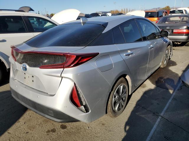 Photo 2 VIN: JTDKARFP4H3059268 - TOYOTA PRIUS 