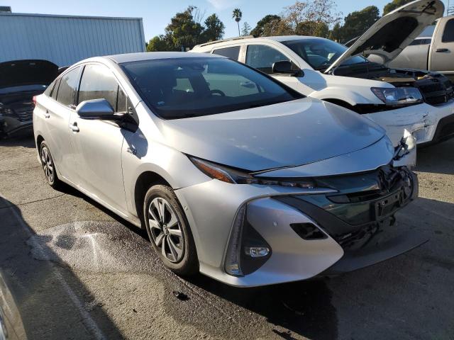 Photo 3 VIN: JTDKARFP4H3059268 - TOYOTA PRIUS 