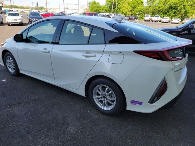 Photo 3 VIN: JTDKARFP4K3113661 - TOYOTA PRIUS PRIME 