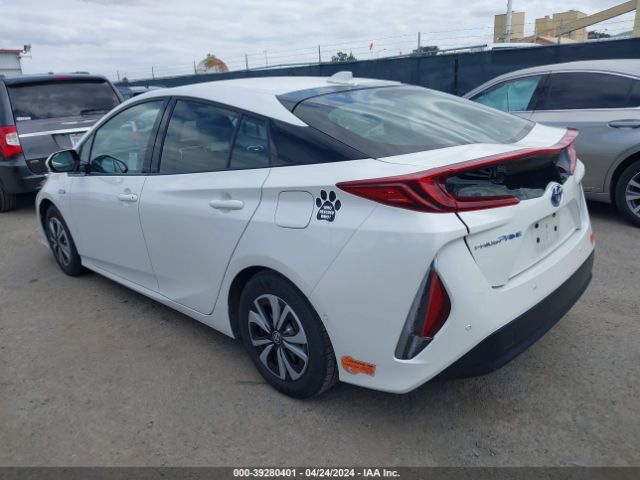 Photo 2 VIN: JTDKARFP4K3118830 - TOYOTA PRIUS PRIME 