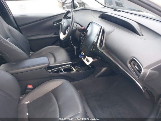 Photo 4 VIN: JTDKARFP4K3118830 - TOYOTA PRIUS PRIME 