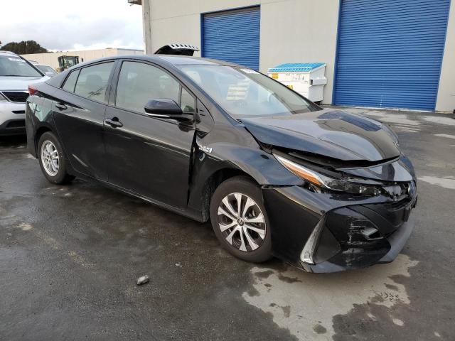 Photo 3 VIN: JTDKARFP4L3143504 - TOYOTA PRIUS 