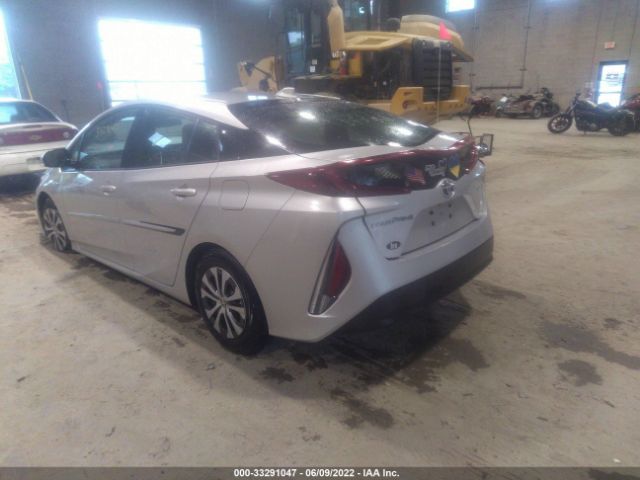 Photo 2 VIN: JTDKARFP4L3149027 - TOYOTA PRIUS PRIME 