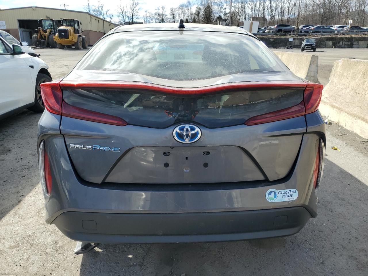 Photo 5 VIN: JTDKARFP4L3153255 - TOYOTA PRIUS 