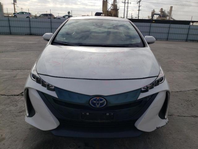 Photo 4 VIN: JTDKARFP5H3002805 - TOYOTA PRIUS 