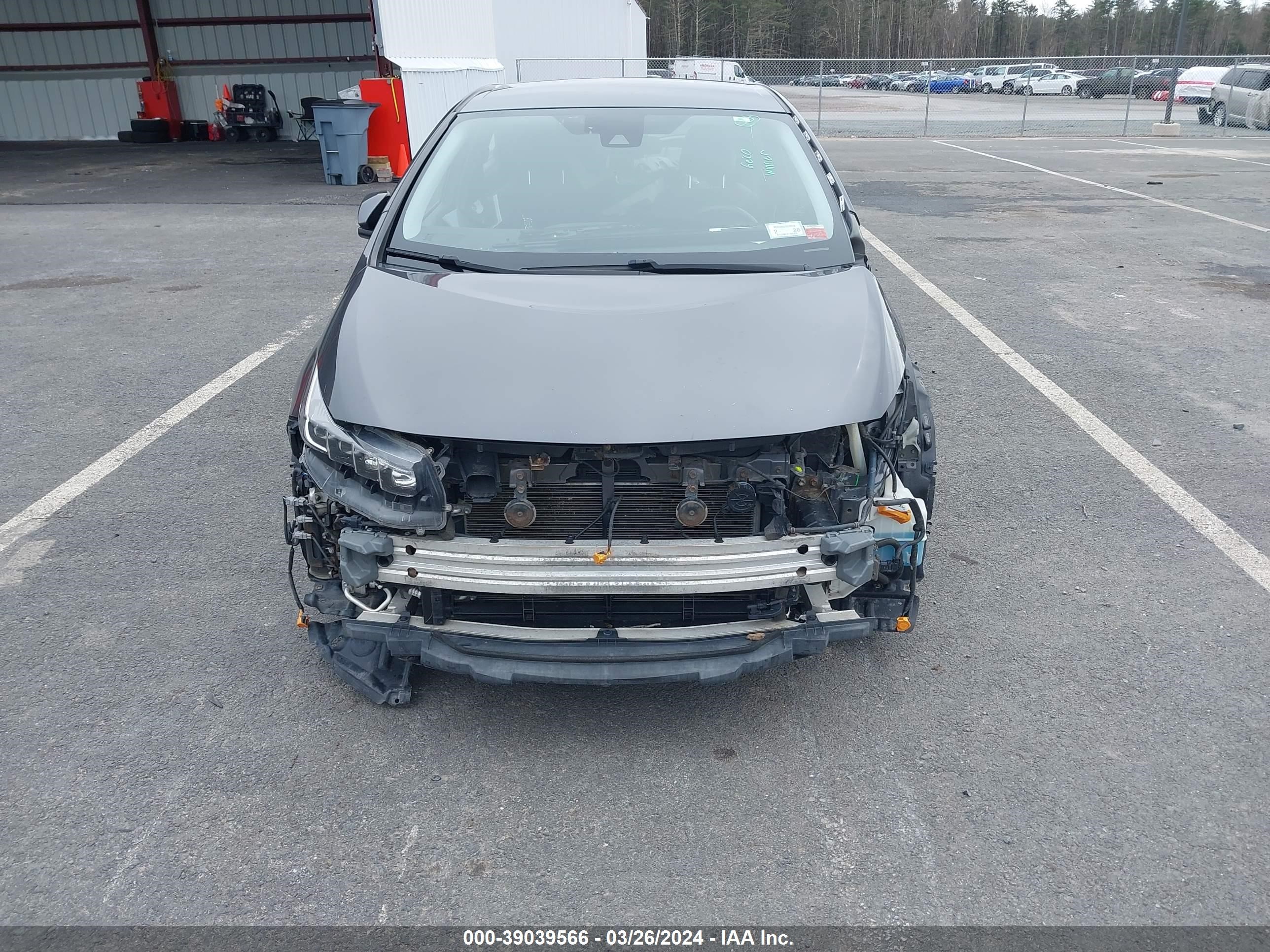 Photo 12 VIN: JTDKARFP5H3036095 - TOYOTA PRIUS 