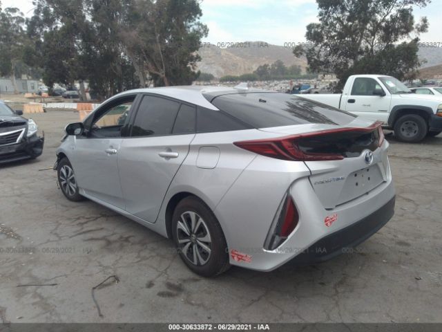 Photo 2 VIN: JTDKARFP5H3036758 - TOYOTA PRIUS PRIME 