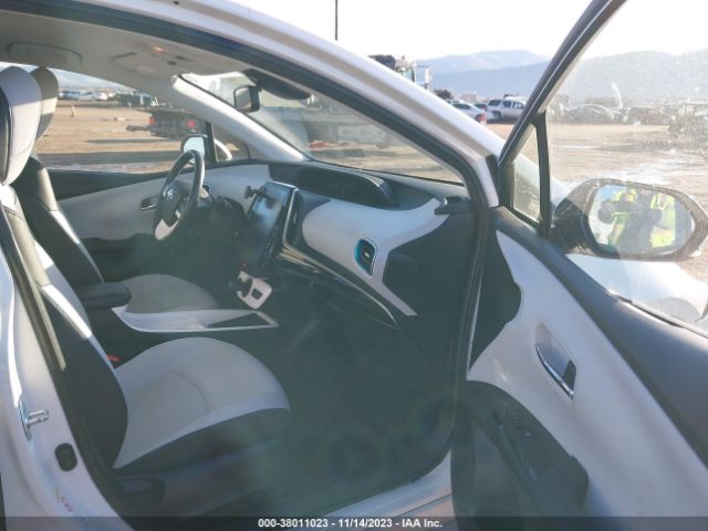 Photo 4 VIN: JTDKARFP5H3049137 - TOYOTA PRIUS PRIME 