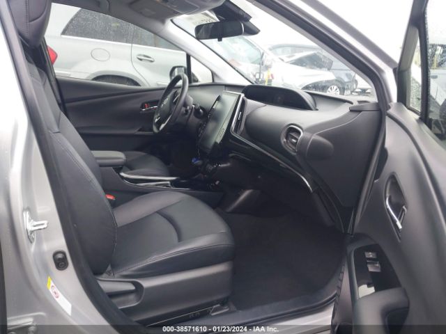 Photo 4 VIN: JTDKARFP5K3118366 - TOYOTA PRIUS PRIME 