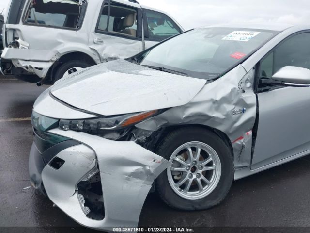 Photo 5 VIN: JTDKARFP5K3118366 - TOYOTA PRIUS PRIME 