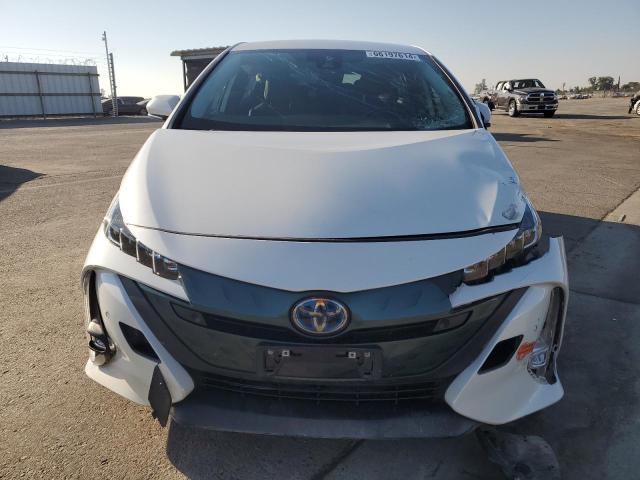 Photo 4 VIN: JTDKARFP5L3120636 - TOYOTA PRIUS 