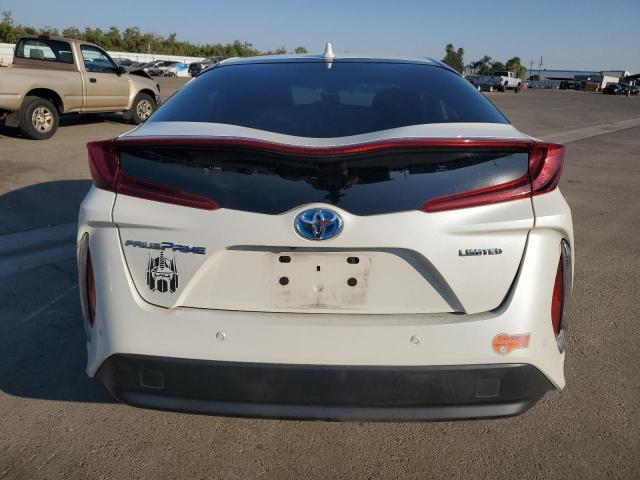 Photo 5 VIN: JTDKARFP5L3120636 - TOYOTA PRIUS 