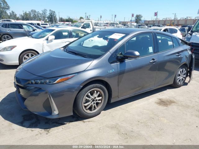 Photo 1 VIN: JTDKARFP5L3145102 - TOYOTA PRIUS PRIME 