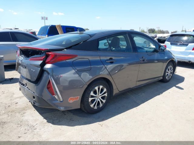 Photo 3 VIN: JTDKARFP5L3145102 - TOYOTA PRIUS PRIME 