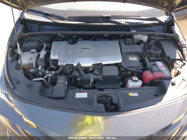 Photo 9 VIN: JTDKARFP5L3145102 - TOYOTA PRIUS PRIME 