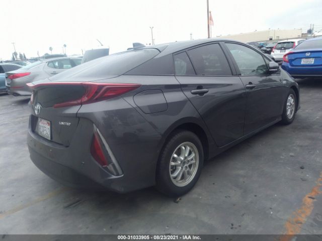 Photo 3 VIN: JTDKARFP5L3155743 - TOYOTA PRIUS PRIME 