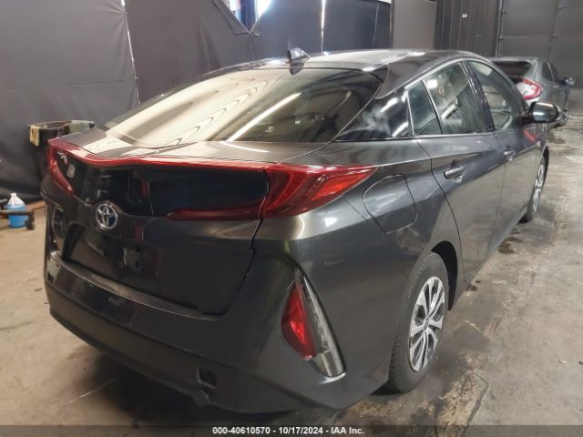 Photo 3 VIN: JTDKARFP5L3159419 - TOYOTA PRIUS PRIME 