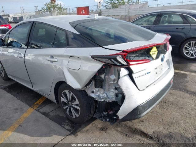 Photo 5 VIN: JTDKARFP6H3009486 - TOYOTA PRIUS PRIME 