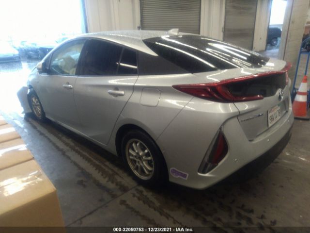 Photo 2 VIN: JTDKARFP6H3051348 - TOYOTA PRIUS PRIME 