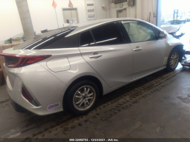 Photo 3 VIN: JTDKARFP6H3051348 - TOYOTA PRIUS PRIME 